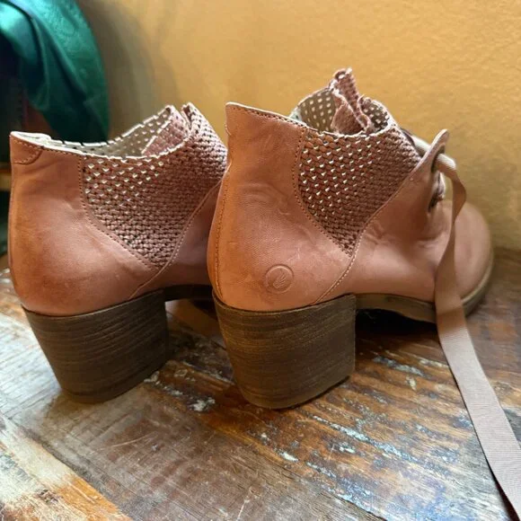 Sundance Casta Suede Rosa Boots Lace Up Block Heel Bootie - Sundance - Picture 4 of 6